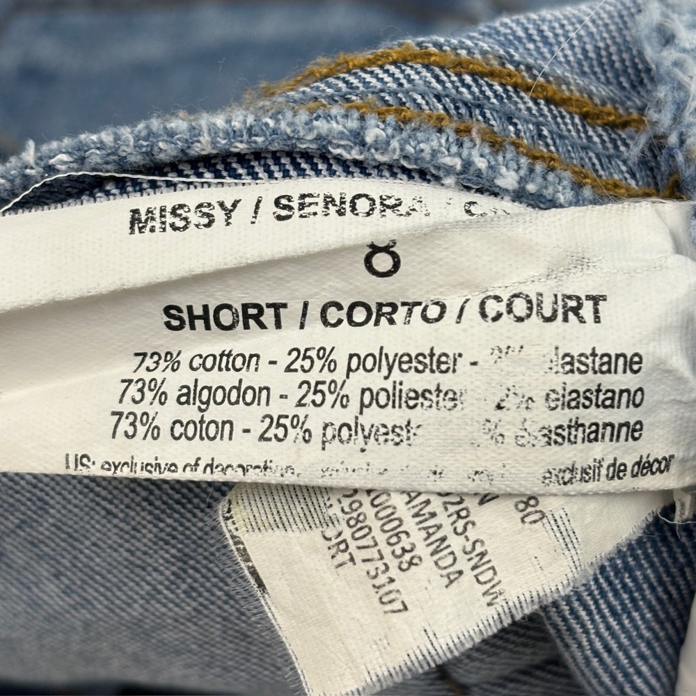 Gloria Vanderbilt Amanda Straight Leg Women's size 8P Dark Wash Blue Denim Jeans - Picture 3 of 4